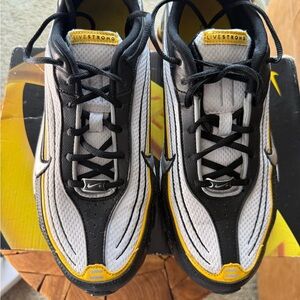 Nike Shox M1 LAF Men's Black, White, and Yellow Athletic Sneakers